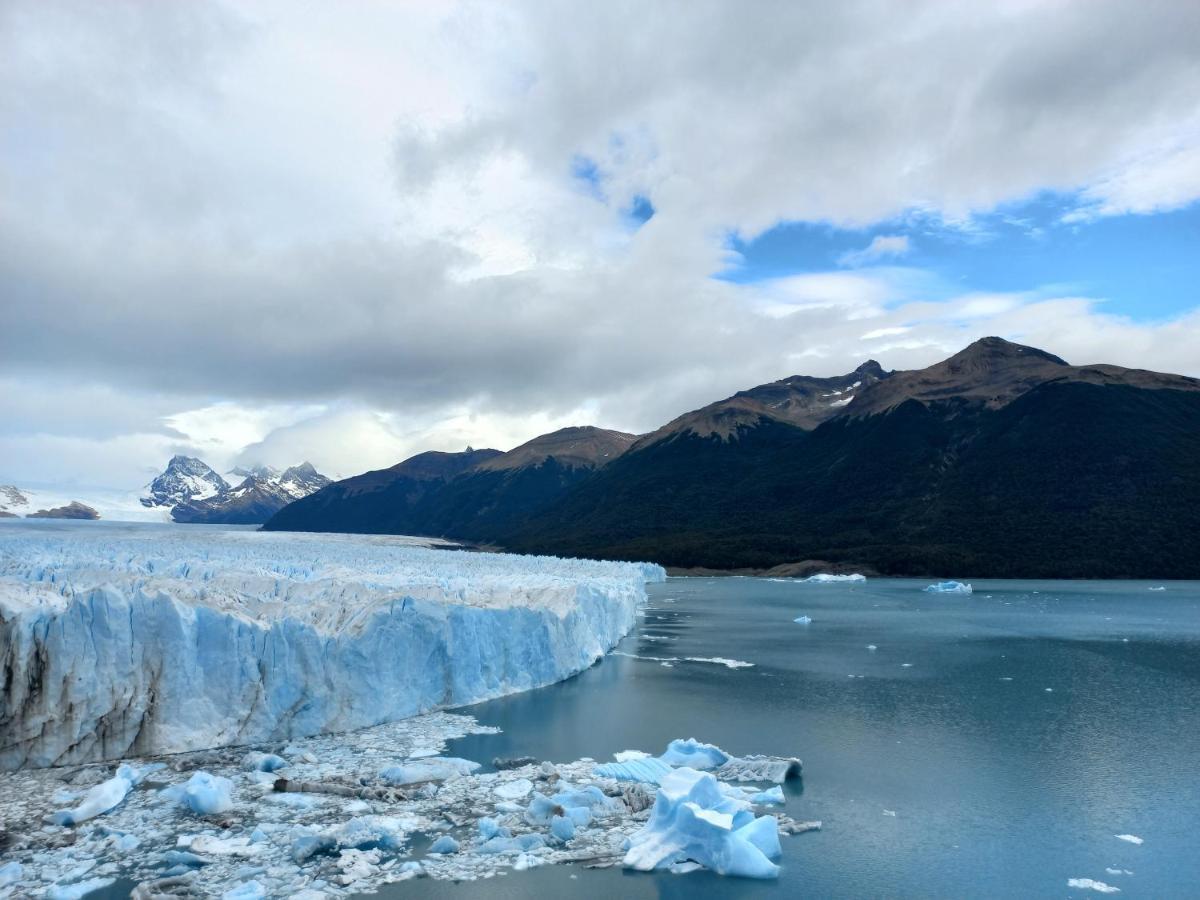 Los Guindos Apart El Calafate Esterno foto